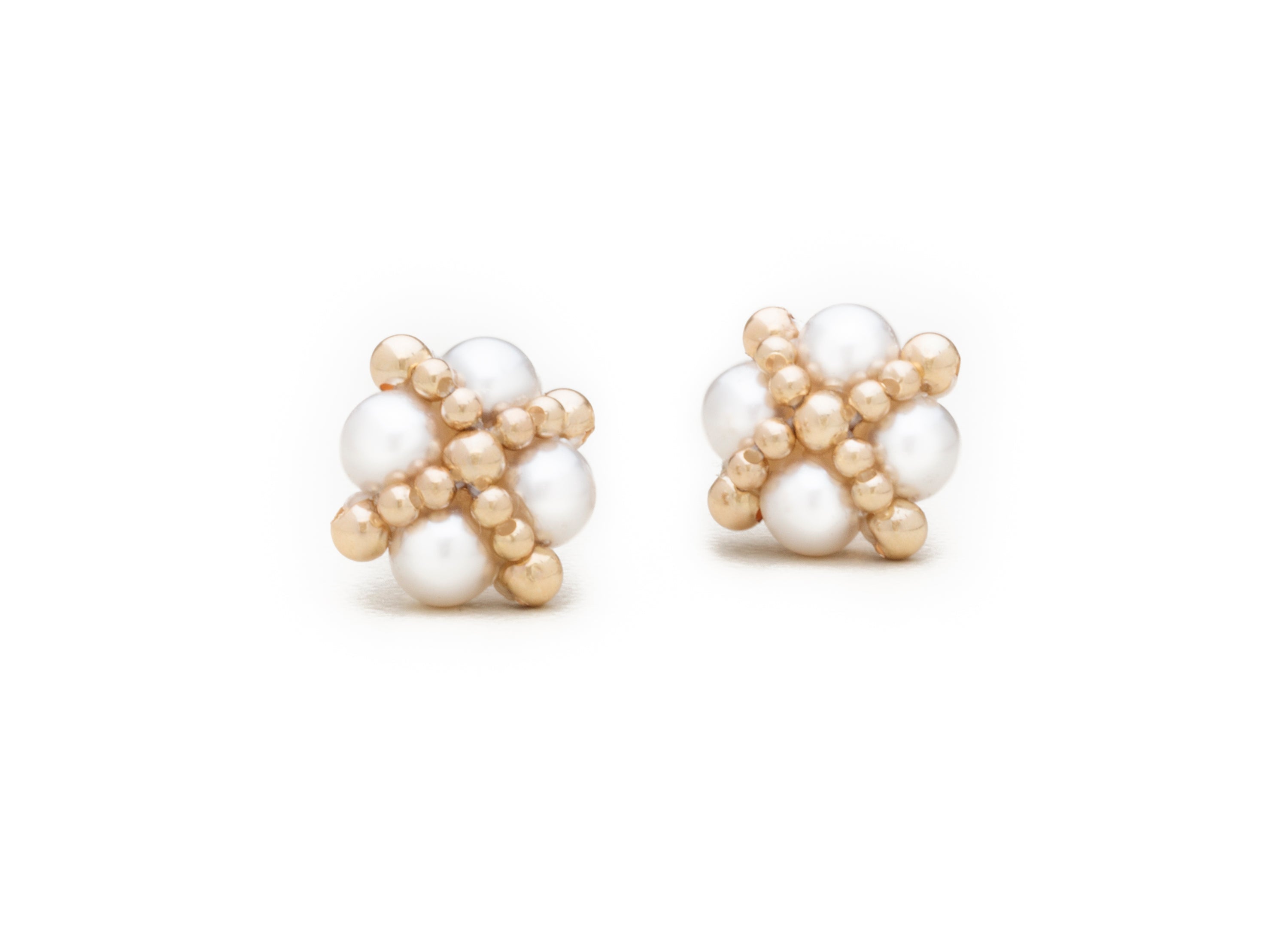 Clover Studs, Pearl