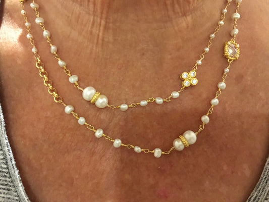 Pearl and old chain necklace with accent components