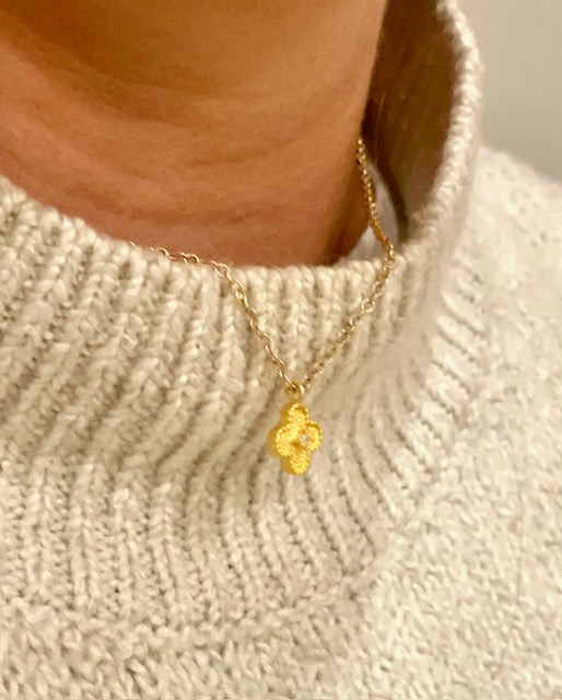 Clover Pendant