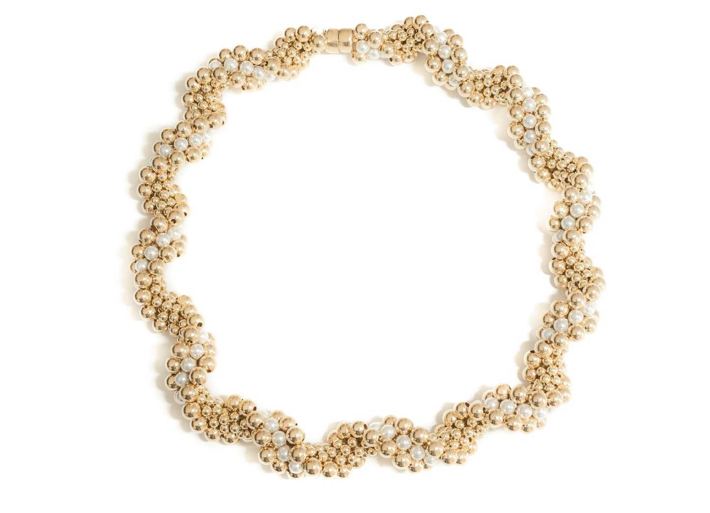 Cluster Scallop Necklace